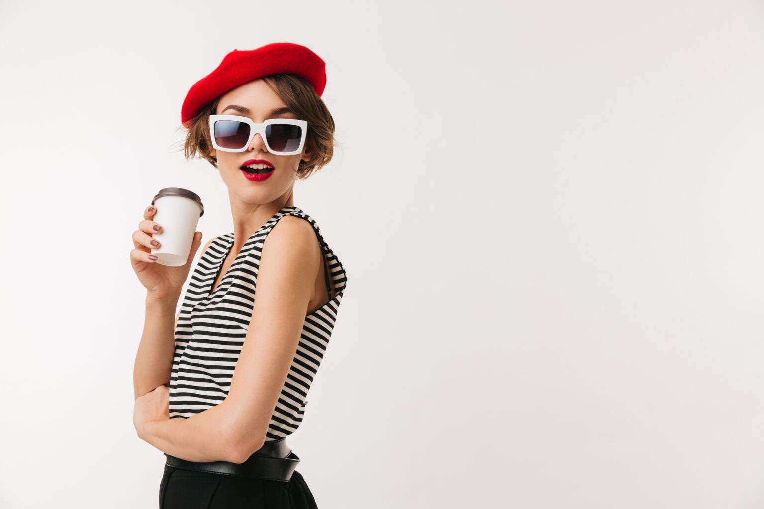 5 Ways Some French Do Wear Berets (Explained)
